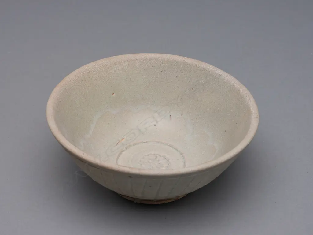 Sawankhalok stoneware bowl, Image 1++